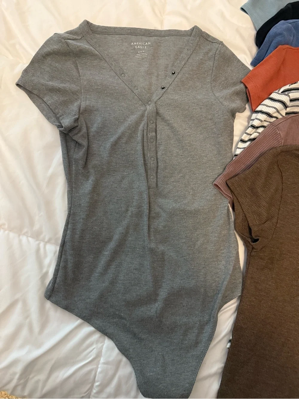 American Eagle bundle of 7 Baby tees and a bodysuit. - Picture 3 of 3